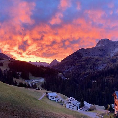 Apartamento Haus Sonnenschein Warth  Exterior foto