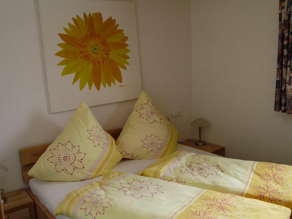 Apartamento Haus Sonnenschein Warth  Exterior foto